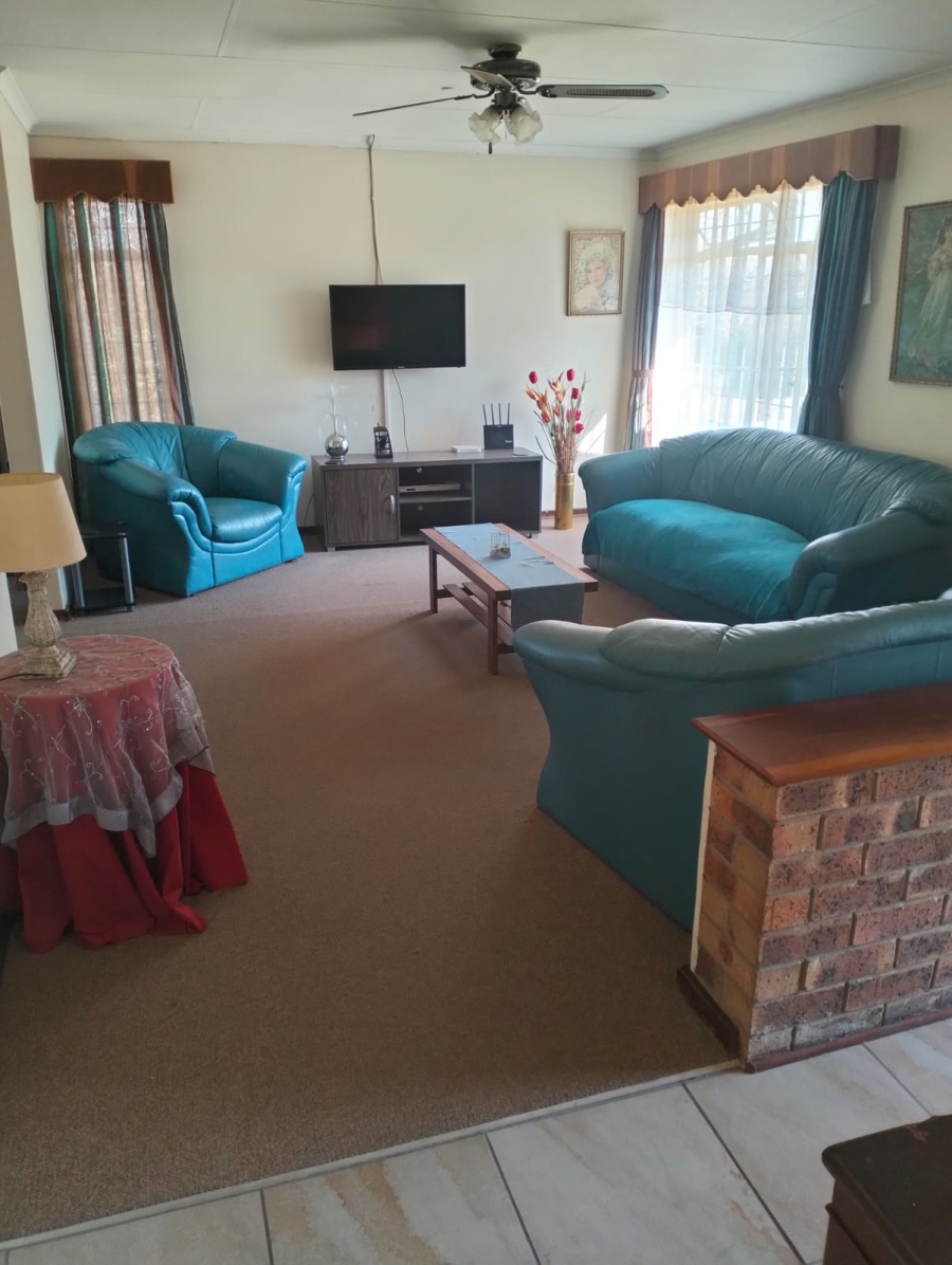 4 Bedroom Property for Sale in Sasolburg Ext 10 Free State